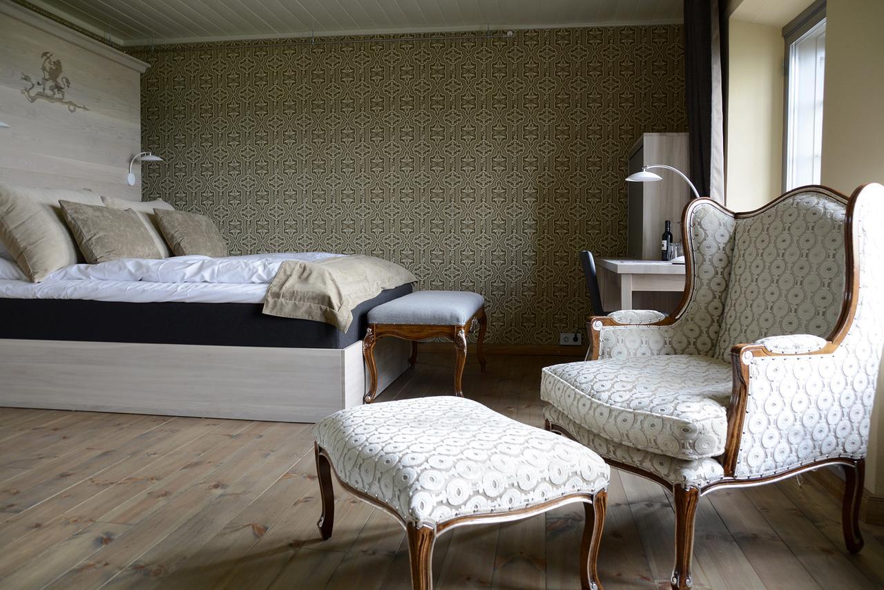 Hotell Castle & 3*